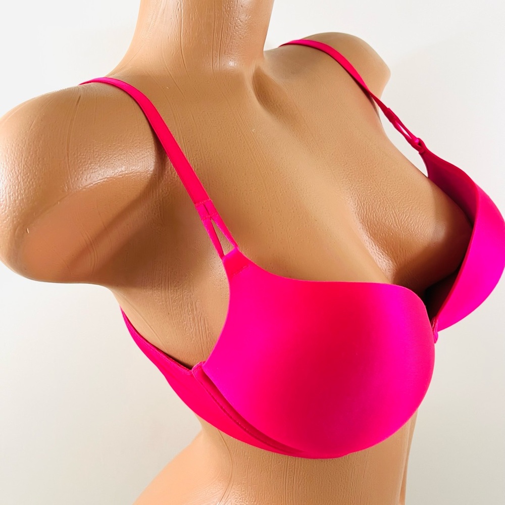 36B Victoria’s Secret Miraculous Plunge Bombshell Push Up Bra - Picture 3 of 11